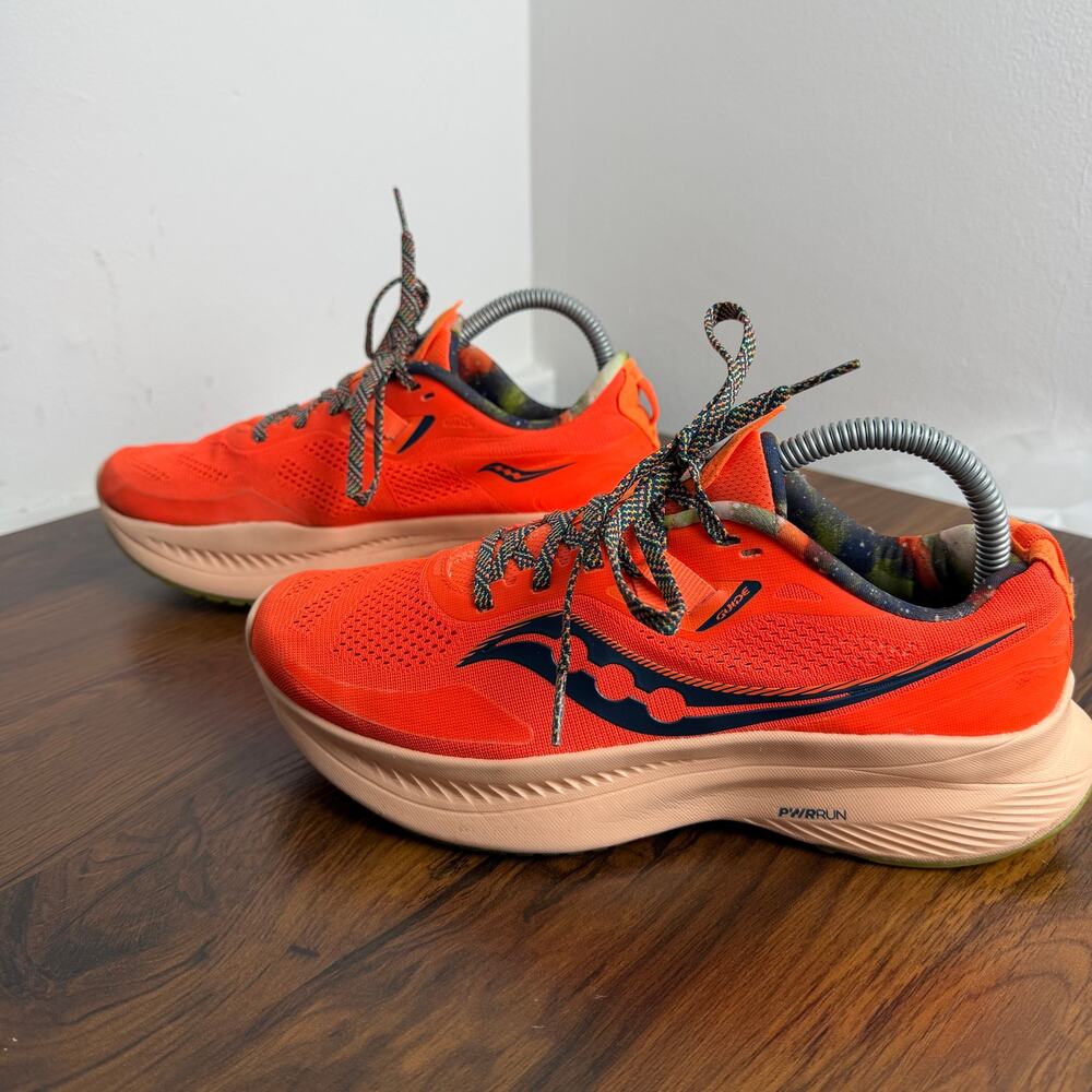 Saucony Women's Guide 15‎ Campfire Story Running Shoes Size 7.5
